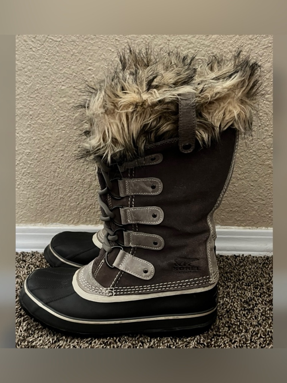 Sorel Women’s Joan Of Arctic Snow Fur Waterproof Winter Boots Size-9